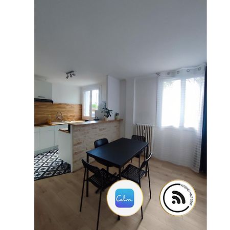 Chambre Dans Appartement Les Grands Noels Saint-Sébastien-sur-Loire Exterior foto